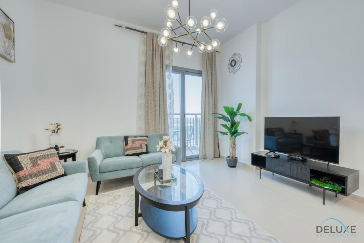 Fancy 2Br At Hayat Boulevard 2A Town Square By Deluxe Holiday Home Dubai Exteriör bild